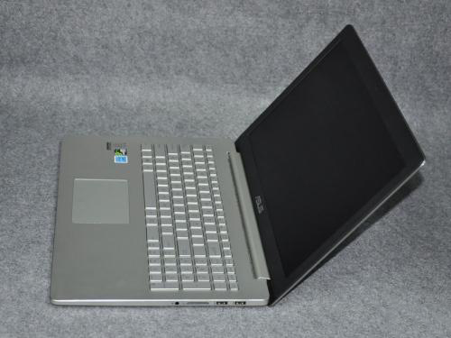 华硕 ZenBook UX501JW U盘装系统win8