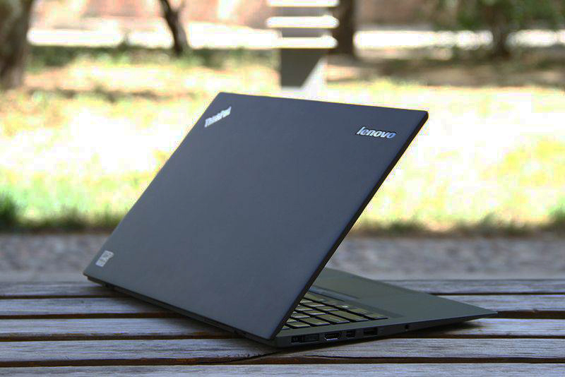 联想ThinkPad New X1 Carbon.jpg